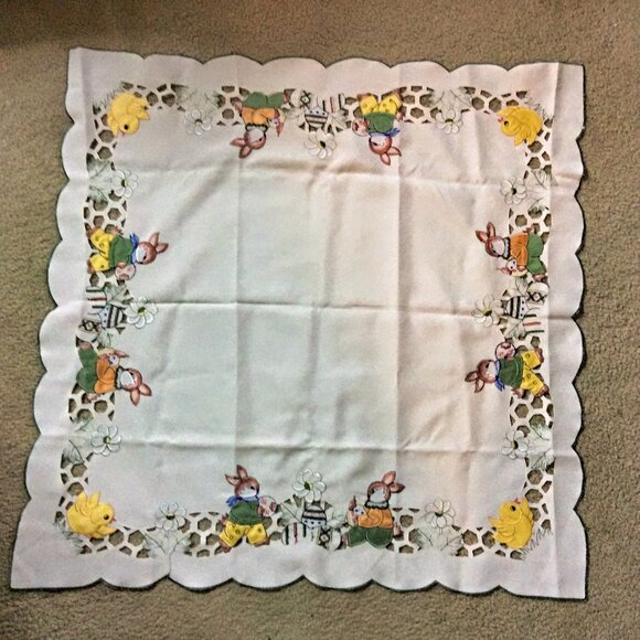 Vintage Easter Bunny & Chick Cutwork Table Topper Doily Square Embroidered 32x32 - Picture 1 of 3